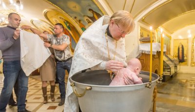 Александро Невская Лавра крещение