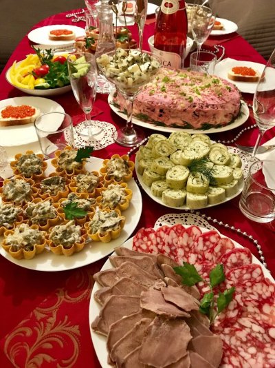 Праздничный стол домашний