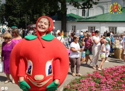 Праздник огурца в Суздале