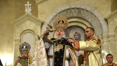 Армянская Апостольская Церковь