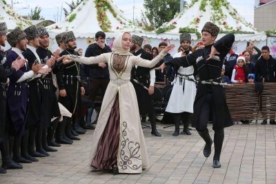 Ансамбль ловзар чеченский