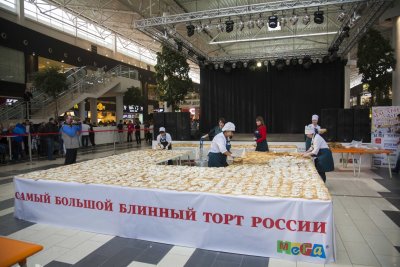 Самый большой торт в России
