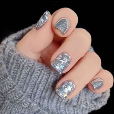 Маникюр на короткие ногти зима