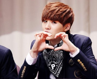 BTS сердечко Шуга